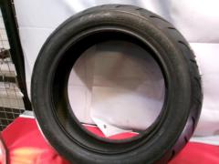 Wakeari
BRDGESTONE
MCR00303
BATTLAX
SC
160 / 60R14
65H
TL
Rear tire
Manufacture 15 weeks 2017