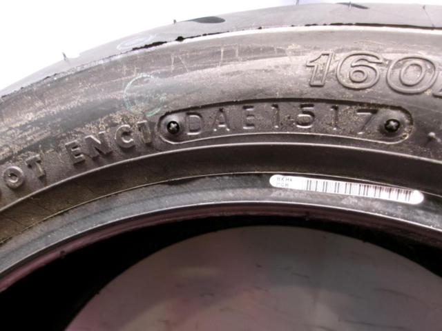 Wakeari
BRDGESTONE
MCR00303
BATTLAX
SC
160 / 60R14
65H
TL
Rear tire
Manufacture 15 weeks 2017