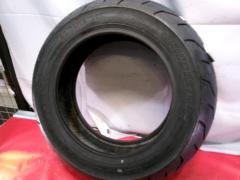 Wakeari
BRIDGESTONE
SCS60019
BATLLAX
SC
140 / 70-12
65L
TL
Rear tire
Manufacture 2023/03 week