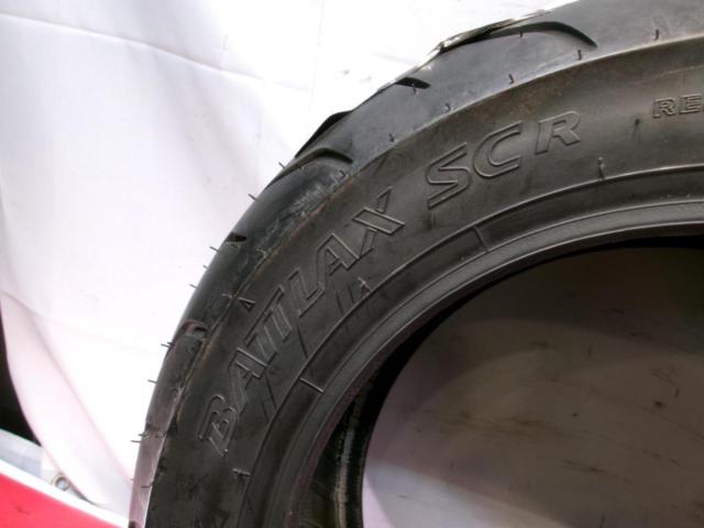 Wakeari
BRIDGESTONE
SCS60019
BATLLAX
SC
140 / 70-12
65L
TL
Rear tire
Manufacture 2023/03 week