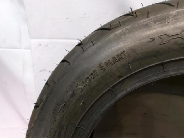 Wakeari
DUNLOP
298105
SCOOTSMART
110 / 100-12
67J
TL
Front tire
Manufacture 27 weeks 2020