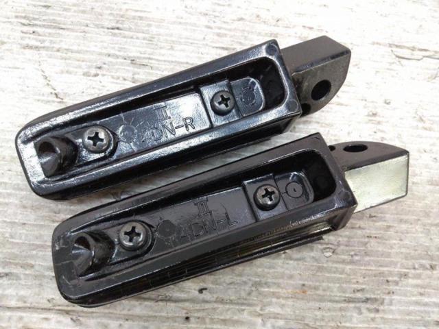 YAMAHA 純正ステップペグ