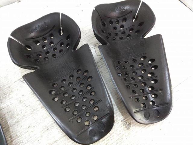 KUSHITANI(クシタニ)プロテクターセット