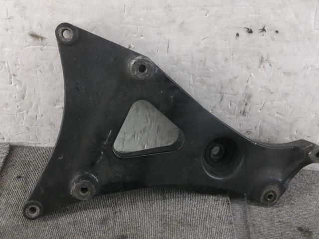 Majesty 250 (4HC)
Swingarm + Crankcase Cover + Cover 3-Piece Set