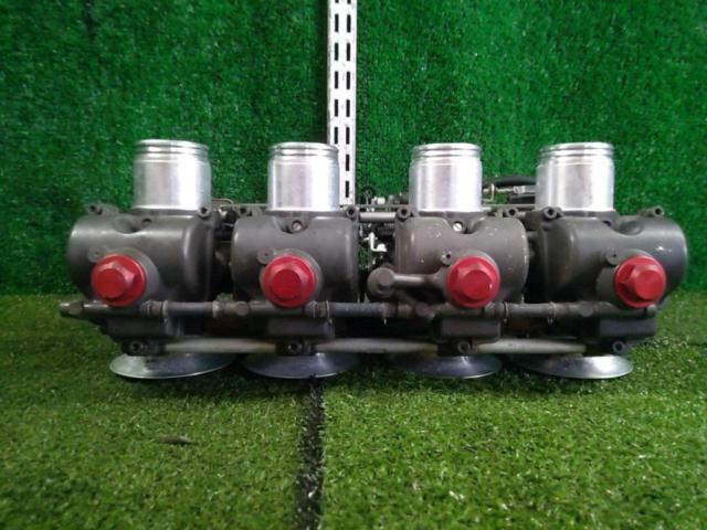 YOSHIMURA/MIKUNI
TMR
Carburetor
Removed from a GPZ900R (90's)
36Φ