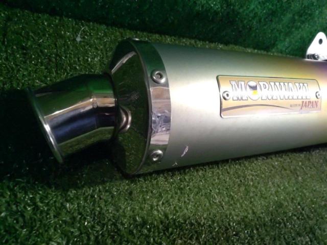 Moriwaki
Engineering
Slip-On
Exhaust
ZERO
SS
ANO
Removal of CBR 250 R (MC 41)