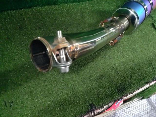 Moriwaki
Engineering
Slip-On
Exhaust
ZERO
SS
ANO
Removal of CBR 250 R (MC 41)