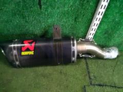AKRAPOVIC
Hexagonal carbon slip-on silencer
Removal of CBR 250 RR (MC 51)