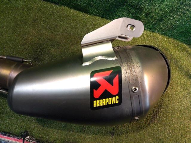 AKRAPOVIC Racing Line Titanium Full Exhaust System
MT-07 (RM19J/14-20)