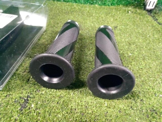 Handle grips from an unknown manufacturer
For inch bar (25.4Φ)