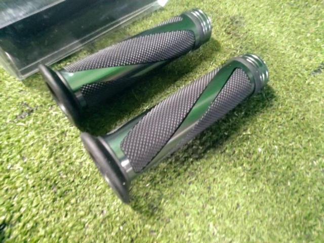 Handle grips from an unknown manufacturer
For inch bar (25.4Φ)