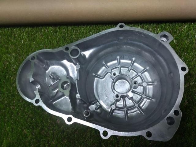 【SUZUKI】純正ジェネレーターカバー/マグネトカバー GSX1100Sカタナ