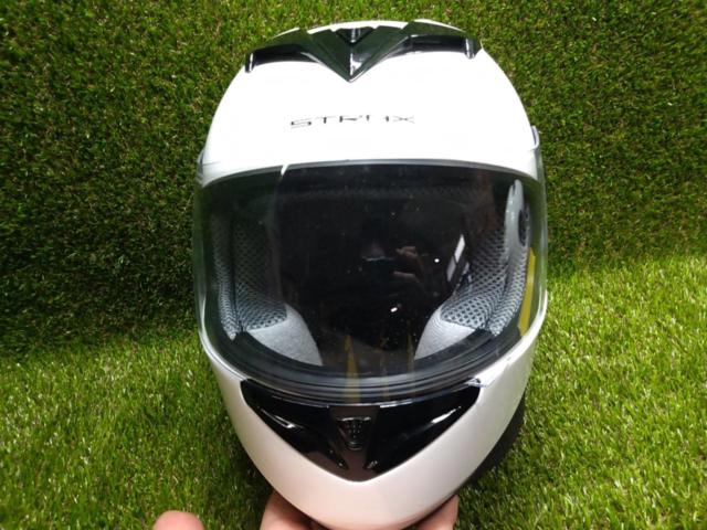 Lead Industries SF-12
Full-face helmet
Size: M (less 57-58cm)
white
