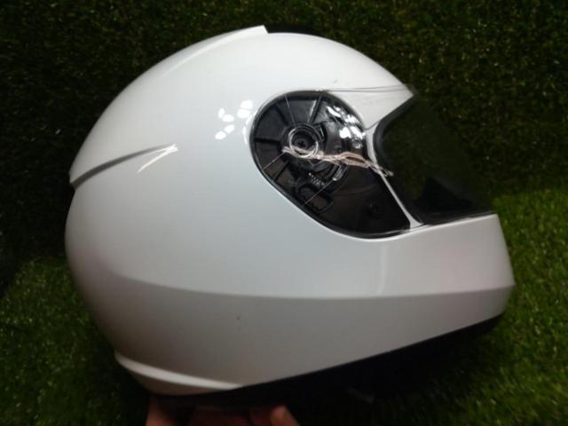 Lead Industries SF-12
Full-face helmet
Size: L (less than 59-60cm)
white