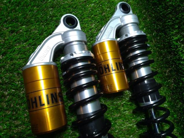 ★【OHLINS】S36P ツインリアショック CB400SF/SB(’92-’21)