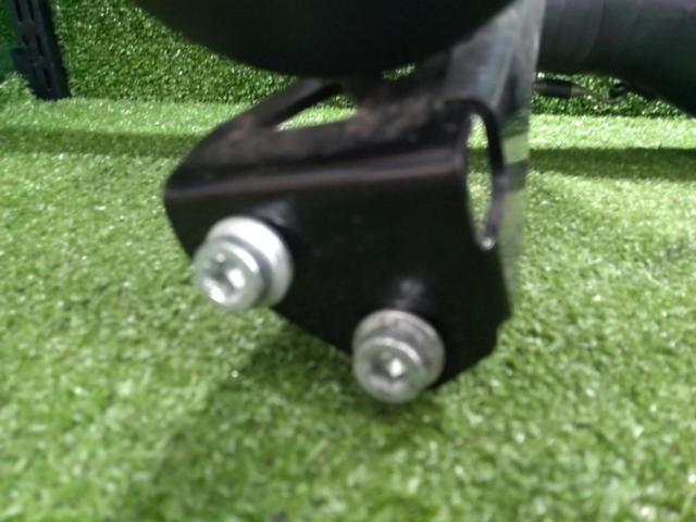 Moriwaki
Engineering (Moriwaki)
Cross Twin
Two out slip-on muffler
X350
('twenty three-)
JMCA:2024007180