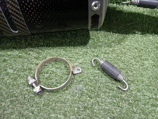 Excellent condition item in stock! AKRAPOVIC carbon slip-on
CBR250RR (MC51) ('17-'25)