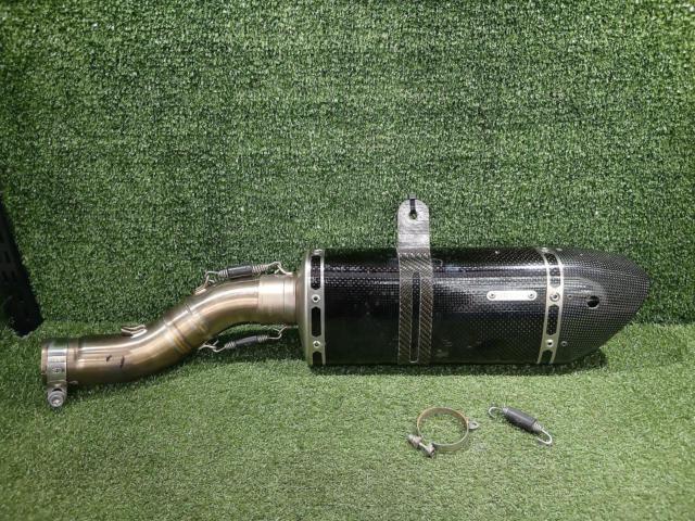 Excellent condition item in stock! AKRAPOVIC carbon slip-on
CBR250RR (MC51) ('17-'25)