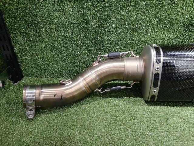 Excellent condition item in stock! AKRAPOVIC carbon slip-on
CBR250RR (MC51) ('17-'25)