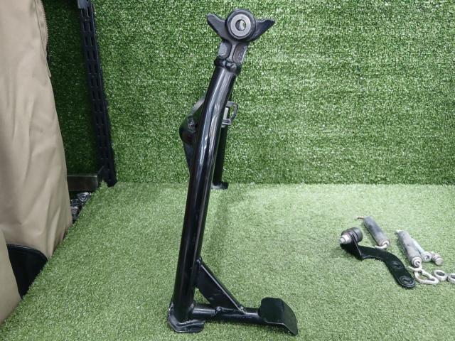 ★早いもの勝ち!【Husqvarna(ハスクバーナ)】純正オプションセンタースタンド NORDEN901(‘22年式)外し