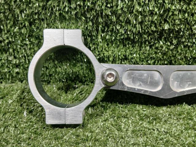 DAYTONA (Daytona) Normal Front Fender Offset Kit
APE50/100 (Not compatible with DX disc brake models)
