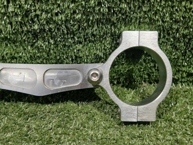 DAYTONA (Daytona) Normal Front Fender Offset Kit
APE50/100 (Not compatible with DX disc brake models)