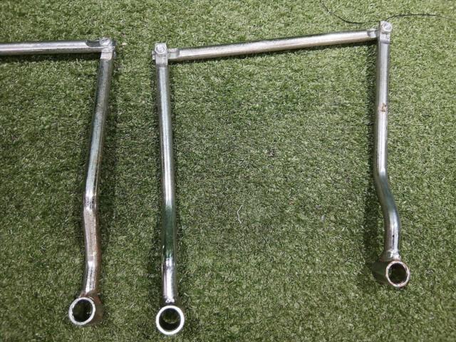 [Manufacturer unknown]
Saddle bag support
General-purpose model
Shadow 400 / SHADOW
Removed from 400 (NC34)