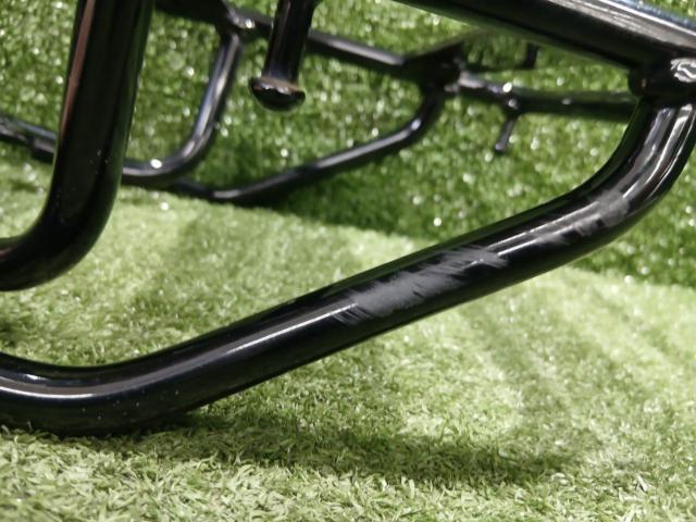 YAMAHA
Rear carrier
AXIS
Z
Q5K-YSK-105-E01