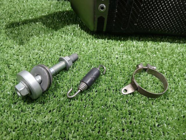 AKRAPOVIC
HEXAGONAL
Carbon silencer
Ninja250/Z250(JBK-EX250L/JBK-ER250C)