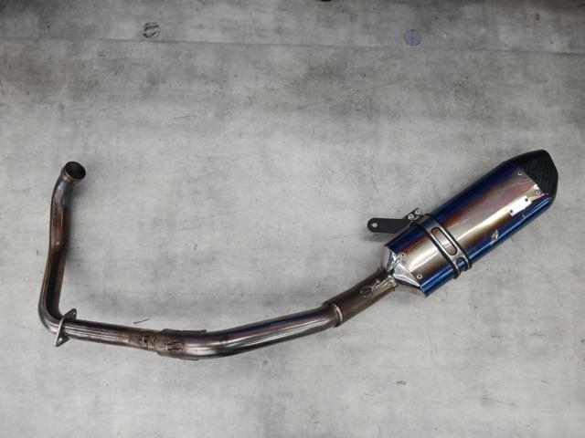 YOSHIMURA
Machinery song
R-77S cyclone
Titanium Blue/Carbon End Muffler
Gixxer 250/SF250 (2BK-ED22B)