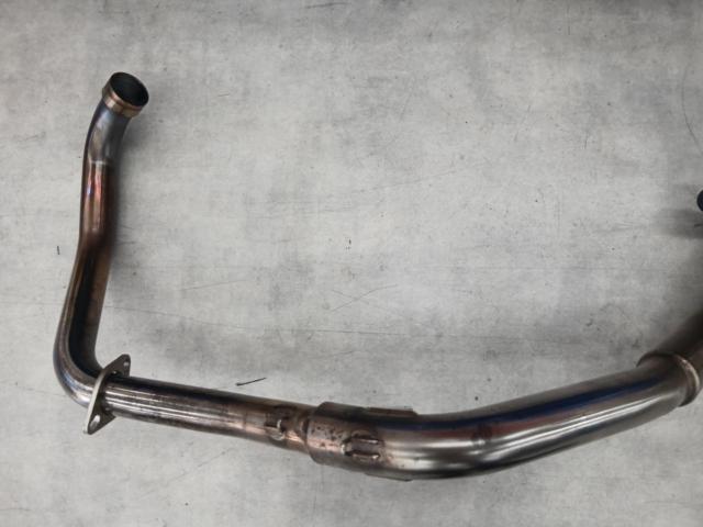 YOSHIMURA
Machinery song
R-77S cyclone
Titanium Blue/Carbon End Muffler
Gixxer 250/SF250 (2BK-ED22B)