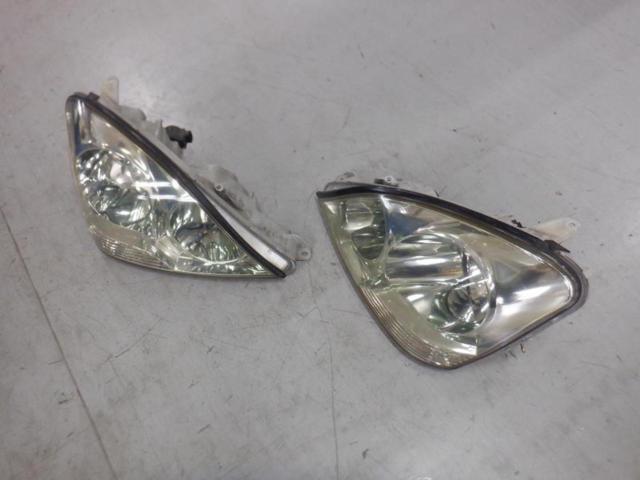 Toyota original (TOYOTA)
Headlight