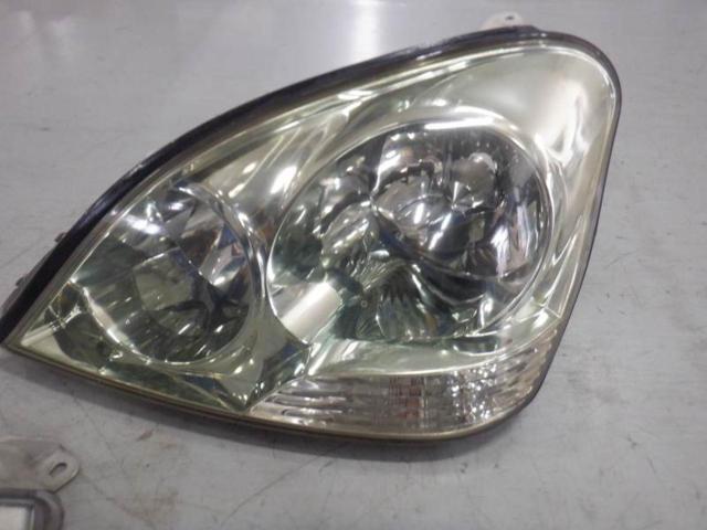 Toyota original (TOYOTA)
Headlight