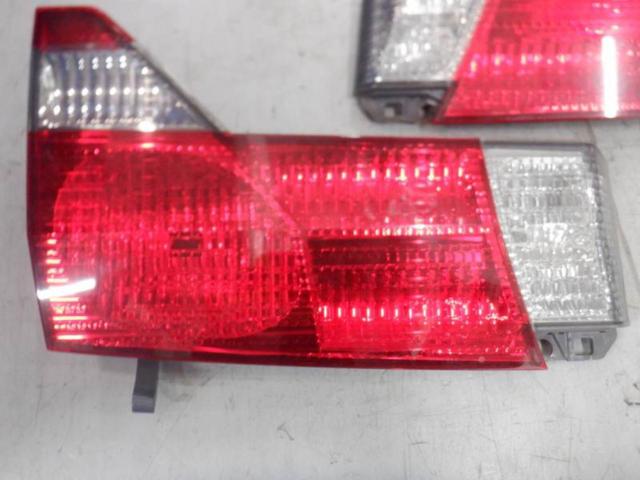 Toyota original (TOYOTA)
Tail lens