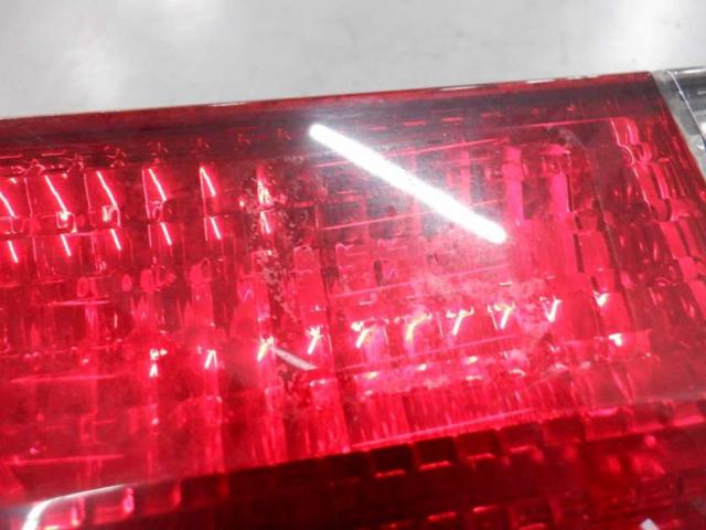 Toyota original (TOYOTA)
Tail lens