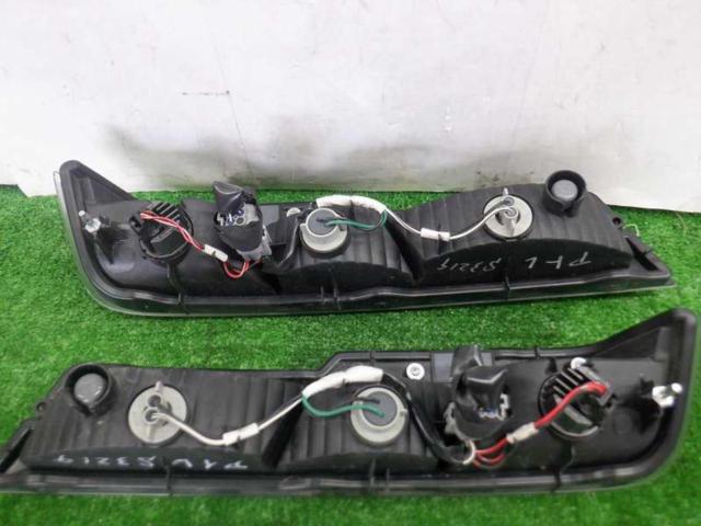 Daihatsu genuine (DAIHATSU)
Tail lens