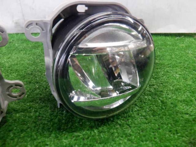 Daihatsu genuine (DAIHATSU)
LED fog lamp
