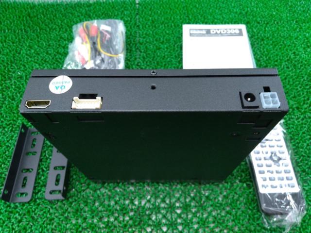 マックスウィン 超薄型車載用DVDプレーヤー DVD306