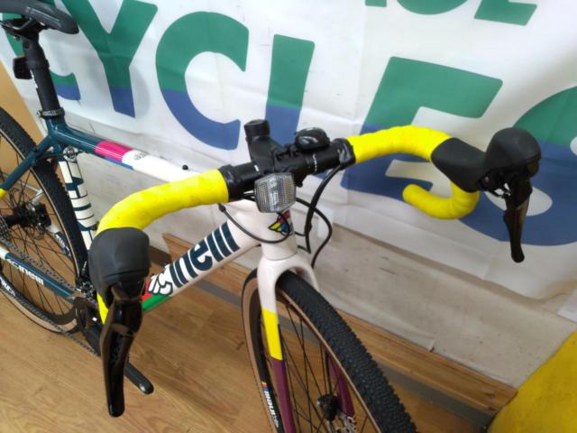 4大特価 Cinelli ZYDECO 2024年 700×37c 2x10s アルミロードバイク サイズ:49 マディドライ