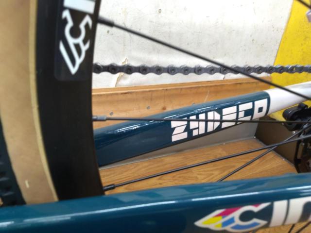 4大特価 Cinelli ZYDECO 2024年 700×37c 2x10s アルミロードバイク サイズ:49 マディドライ