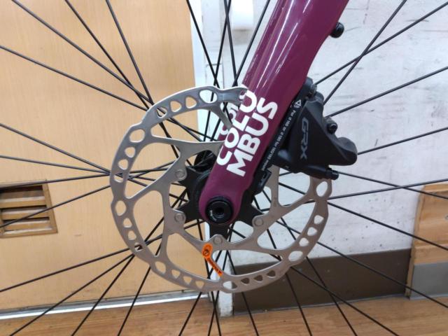 4大特価 Cinelli ZYDECO 2024年 700×37c 2x10s アルミロードバイク サイズ:49 マディドライ