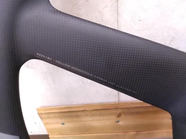 3大特価 VISION METRON 3S(3-SPOKE) 700Cカーボンリム チューブレスレディホイール リア1本 ディスクブレーキ用