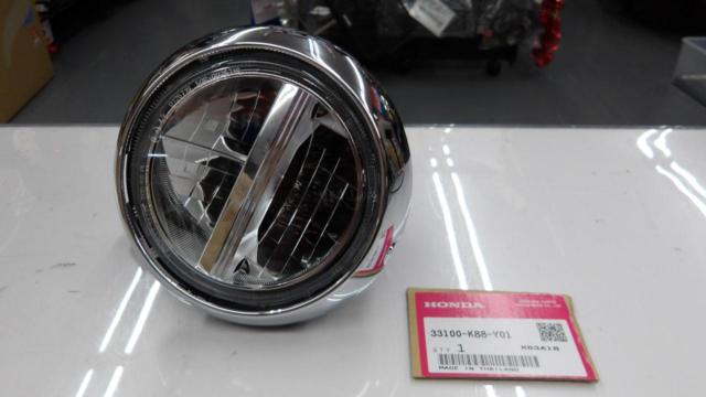 Honda genuine
Headlight ASSY
Super Cub 110