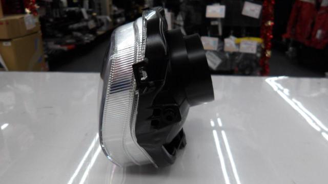 Honda genuine
Headlight unit
Super Cub 50 (AA04)