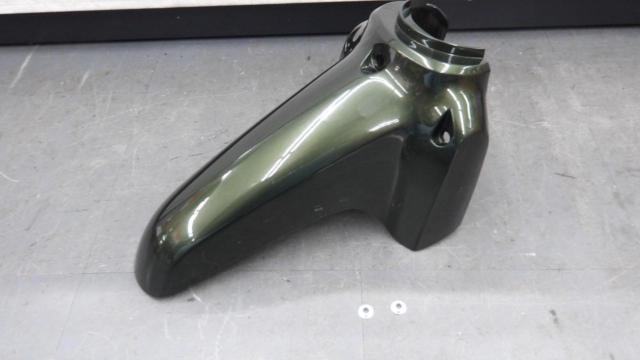 Honda genuine
Front fender (green)
Super Cub 50 (AA04)