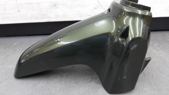 Honda genuine
Front fender (green)
Super Cub 50 (AA04)
