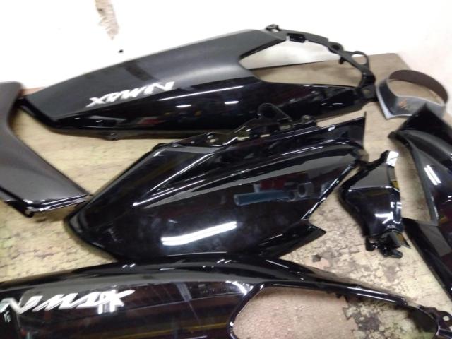 2YAMAHA NMAX125純正外装セット