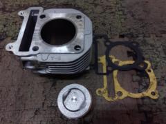 2 manufacturer unknown
Engine cylinder