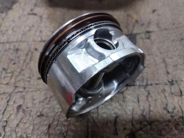 2 manufacturer unknown
Engine cylinder