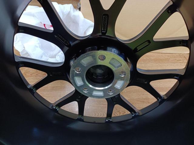 BBS
GERMANY
CH-R
Satin Black